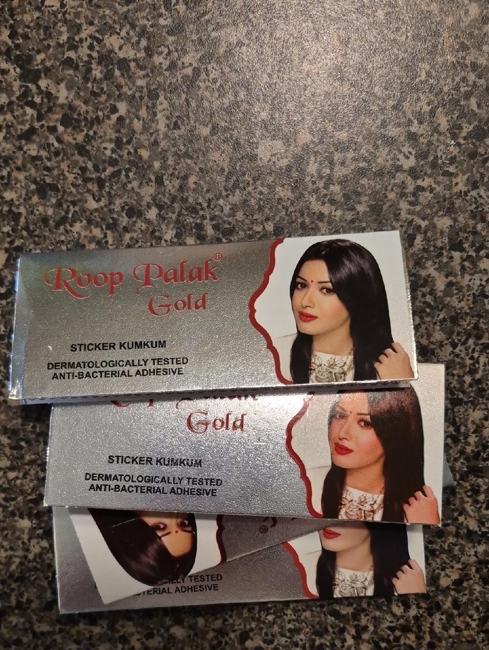 Roop Palak Gold Sticker Bindi Dots - Deep Red